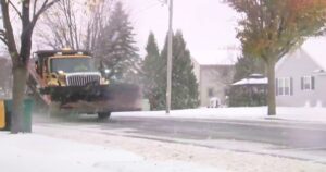 Powerful storm dumps snow on areas of Northeast and Midwest