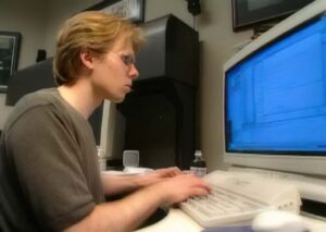 It was 1995, 15-inch 800×600 monitors were the norm, what kind of monitor did John Carmack use to code Quake?